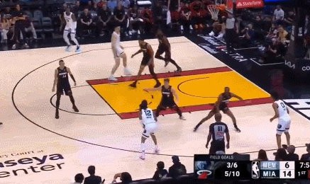 莫兰特化身武器大师叫板NBA 举枪挨罚后改扔手雷？